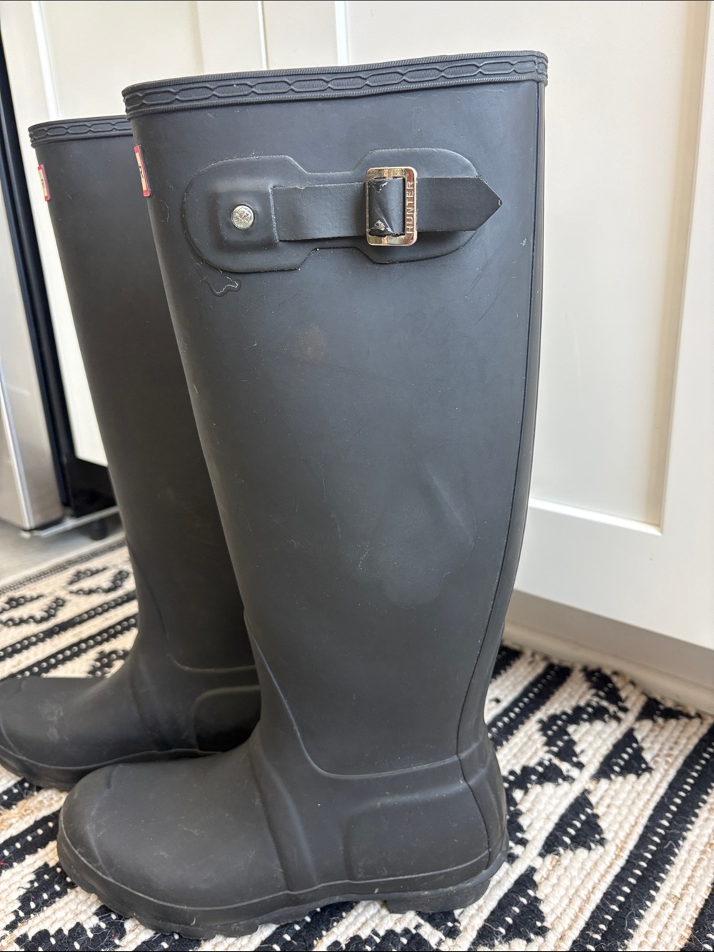 Hunter Tall Matte Black Women's Rain Boots - Picture 3 of 8